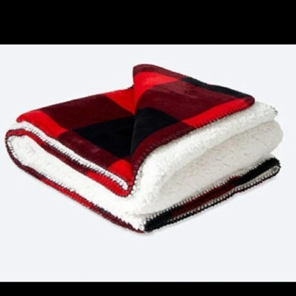 PINK Victoria’s Secret  Sherpa blanket